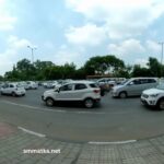 Dhaula Kuan Metro Station Parking