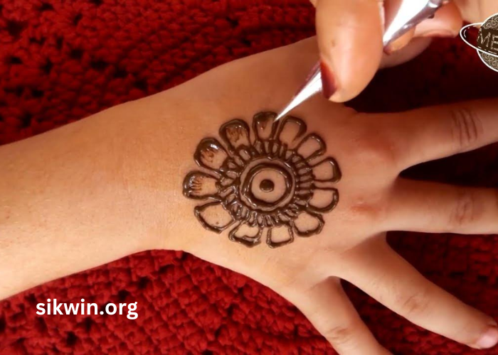 Cute SimpleWedvx2-Pwl4= Simple Mehndi Designs For Kids